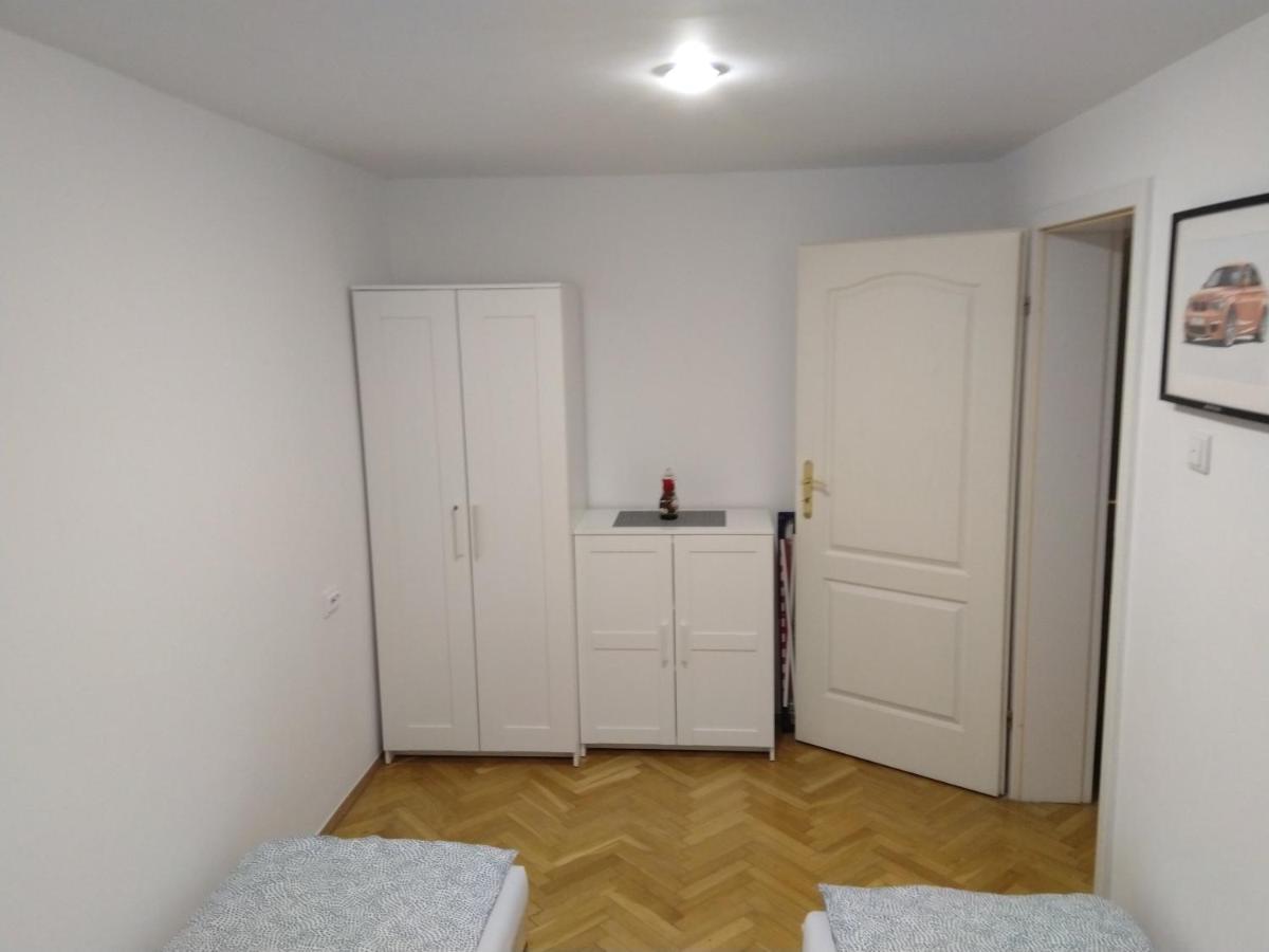 Apartament Zielona Wierzba Blisko Sky Tower Apartment วรอตซวาฟ ภายนอก รูปภาพ